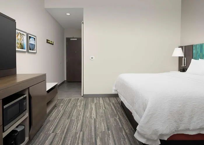 Hampton Inn & Suites Lexington