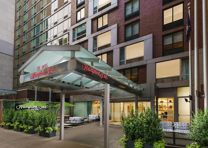 Hotel with view: Hampton Inn Manhattan-35Th St Empire State Bldg