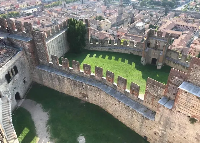 Albergo centrale: Star Soave Rooms - Locazione Turistica