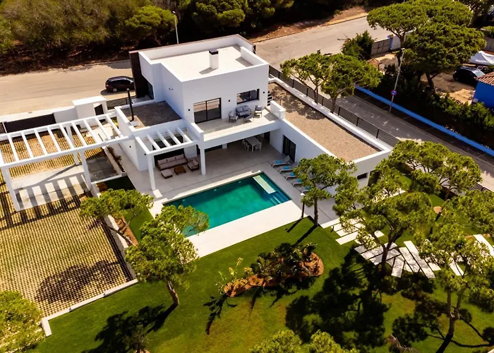 Chalet: Alba Sea Villa