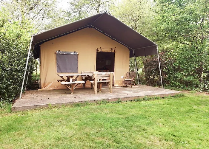 Uylkenshof Safaritenten En Natuurhuisjes