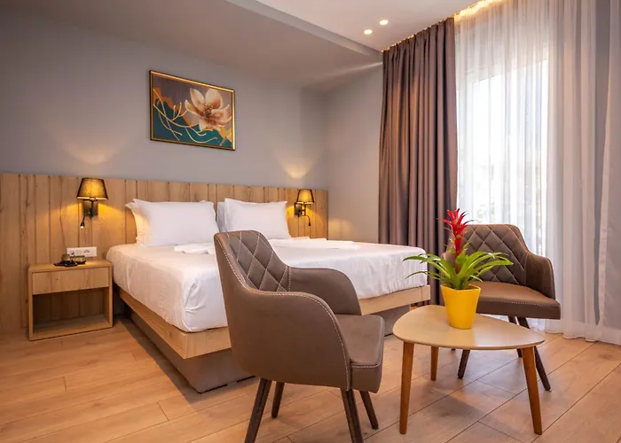 Hotel sulla spiaggia: Azure Inn Hotel