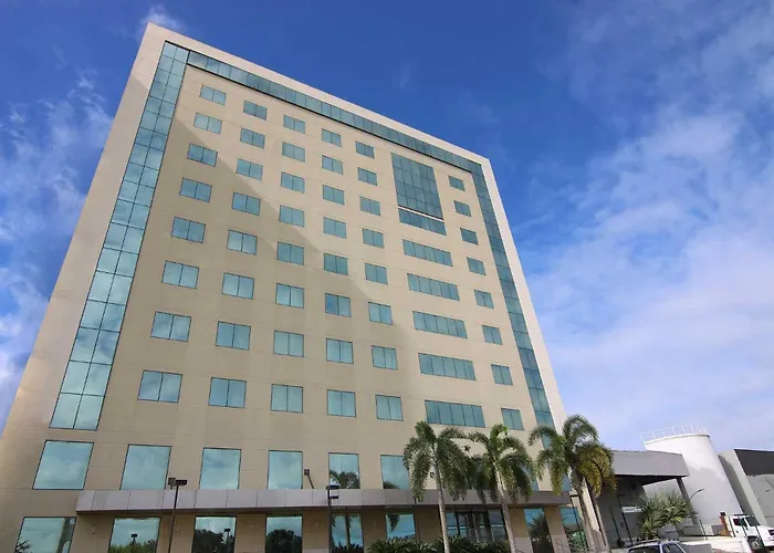 Hotel 3 estrelas: Samba Linhares