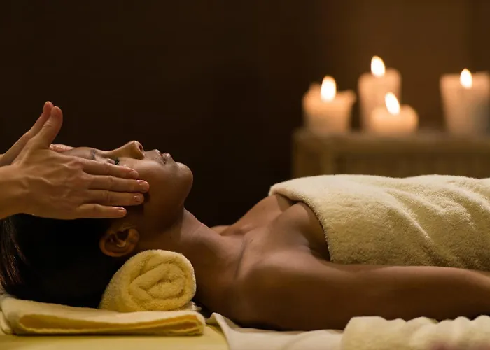 Lakes Hotel & Spa s