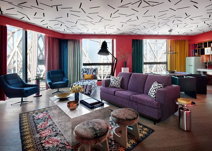 Hotel near College: Graduate By Hilton New York