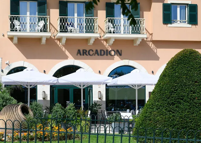 Cheap hotels Arcadion