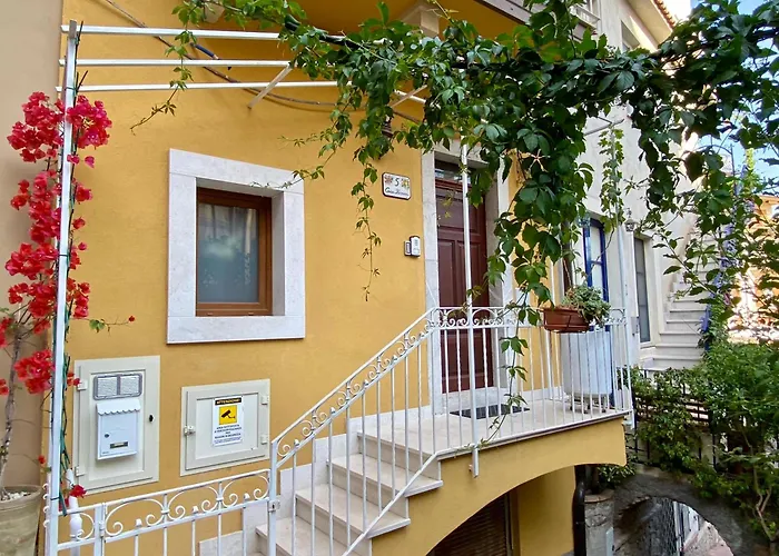Pension Guide Casa Ferrara