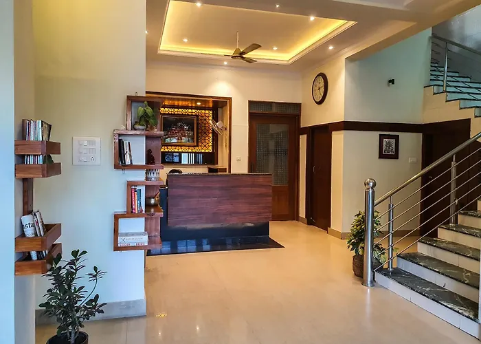Hotels With Four Stars Lp Residency