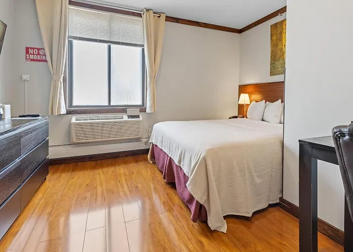 Luchthavenhotel: LIC Hotel