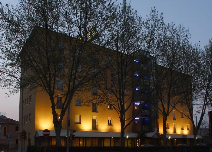 Hotel con golf: Hotel Fiera Wellness & Spa