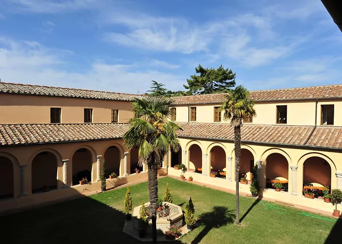 Chiostro Delle Monache Hostel Volterra