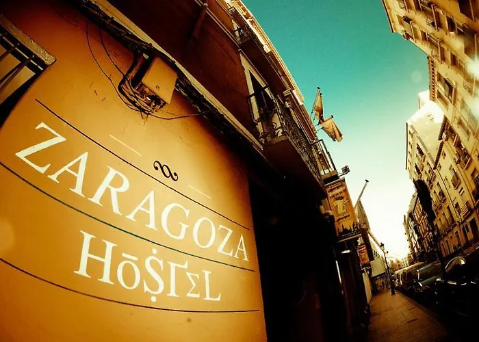 Hotel cerca del colegio: Be Zaragoza Hostel