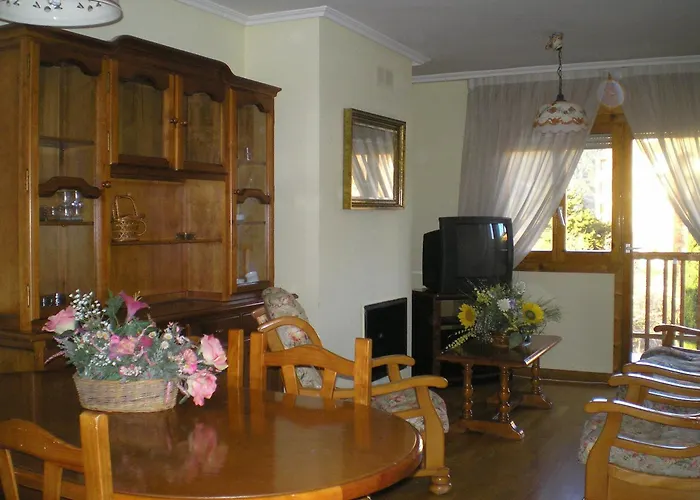 Apartamentos Turisticos Sol y Nieve