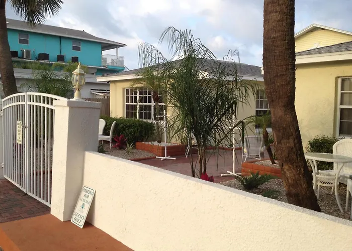 Vacation home: Sand Glo Villas