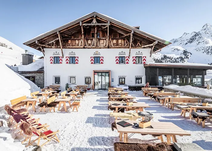 Skihotel: Hotel Jagdschloss Resort