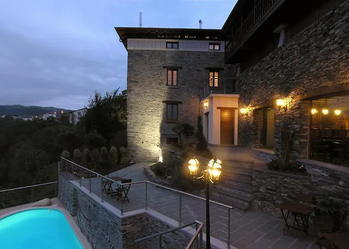 Hotel con piscina: Casona El Gurugu