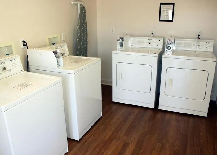 Affordable Suites Shelby