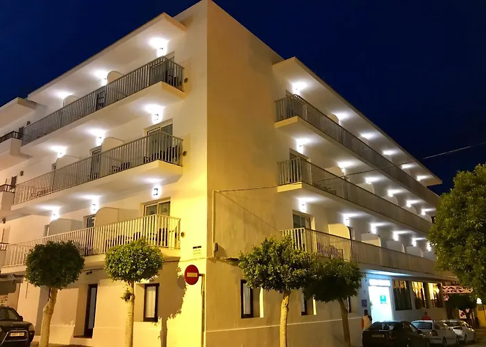 Cheap hotels Hostal Cervantes