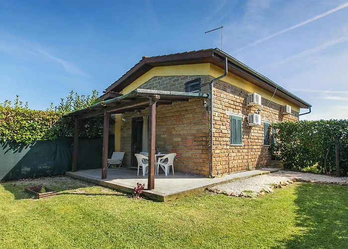 La villa: Agriturismo Torre Flavia