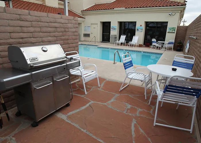 Gateway Studio Suites