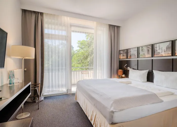 Waldhotel