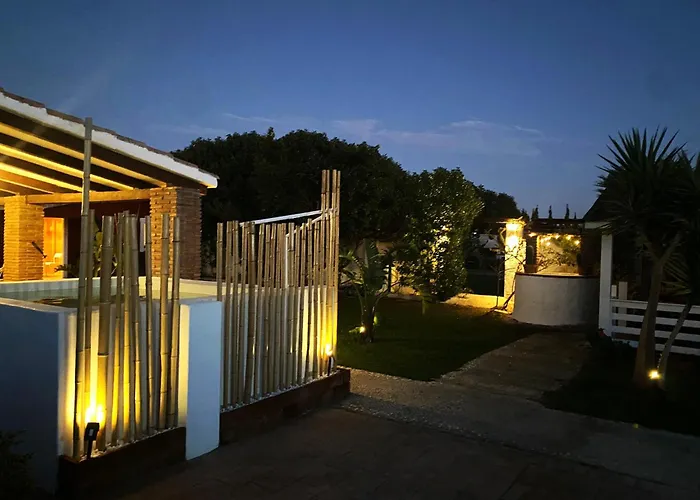Kontiki Bungalows El Palmar