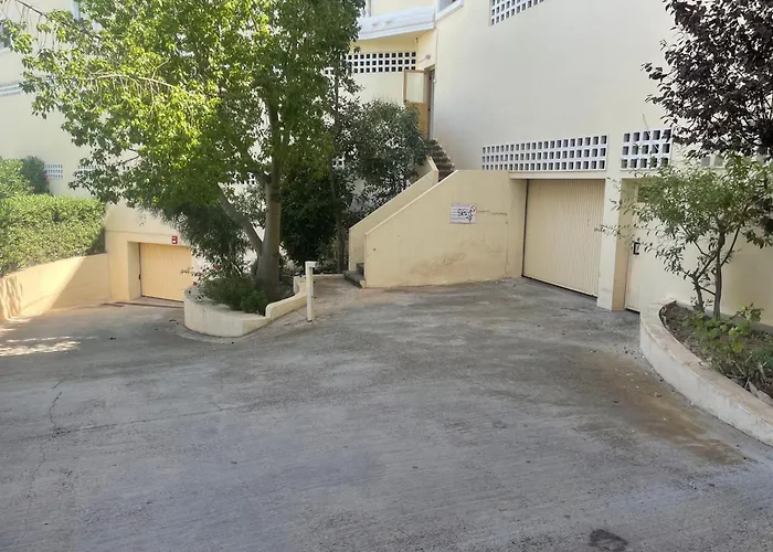 AlteaWohnung - Life: Pueblo, Iglesia, Pool, Montana