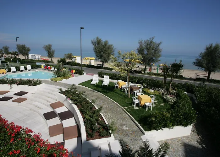 Gfh - Hotel Ruhig