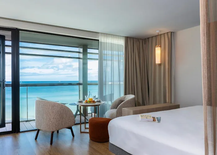 Strandhotel: Oceania Saint Malo