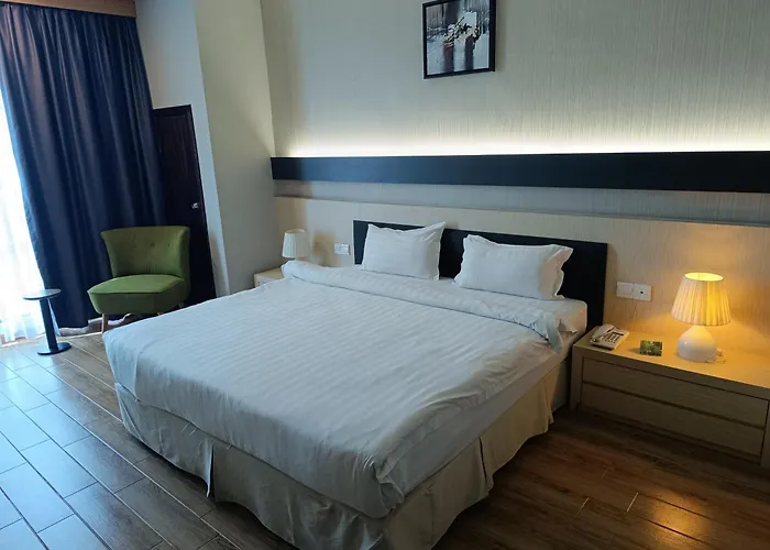 Lintas Platinum Hotel