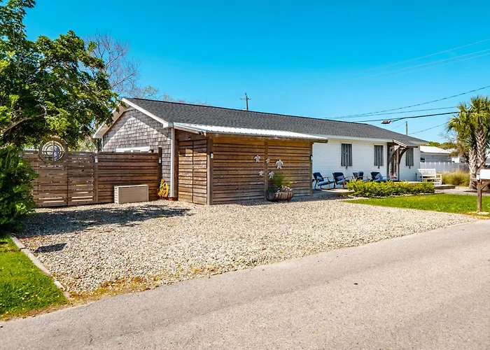 Barefoot Bungalow Kure