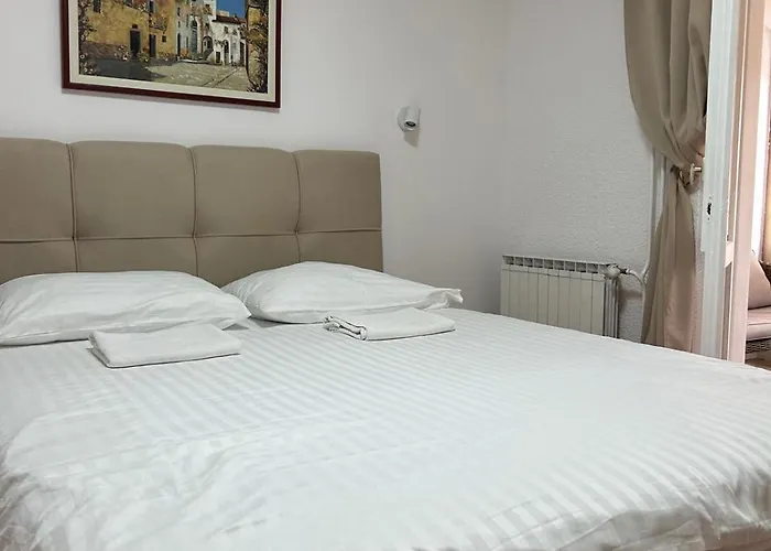 Apartments Oliva
