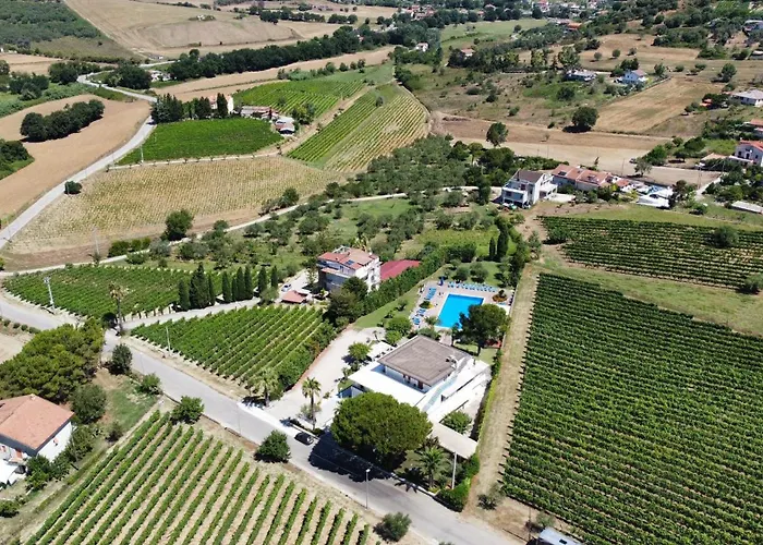 Resort: Hotel La Tombola