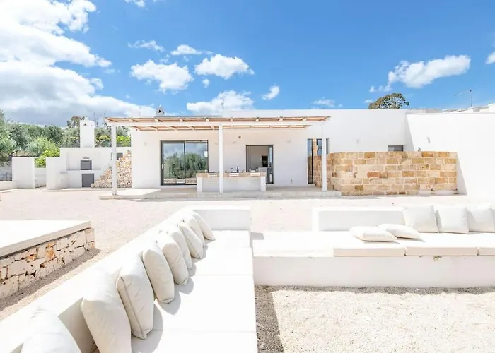 Villa La Selva By Raro Villas