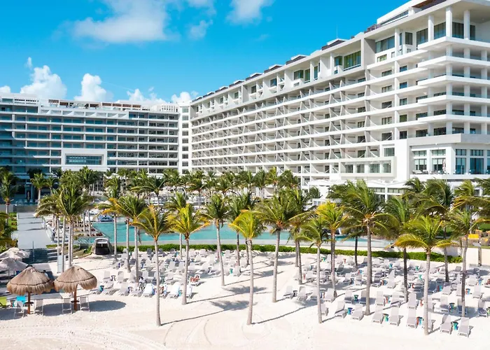 Jacuzzi-Hotel: Garza Blanca Resort & Spa Cancun