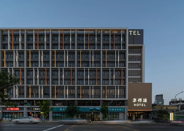 Luxury hotel only: In Joy Hotel