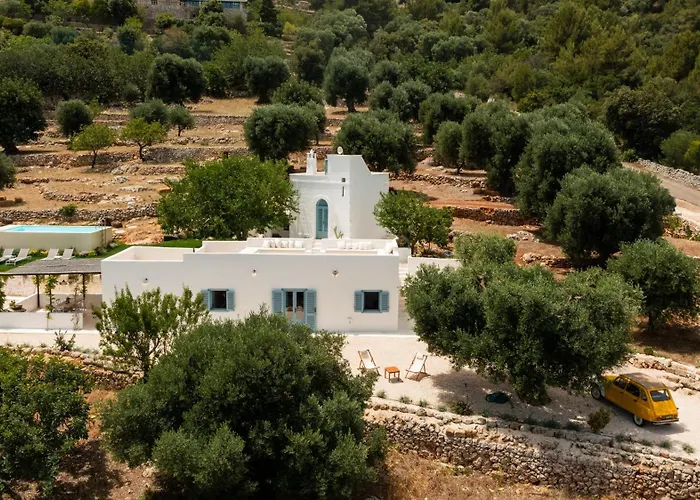Torretta Le Feritoie - piscina e terrazza vista mare