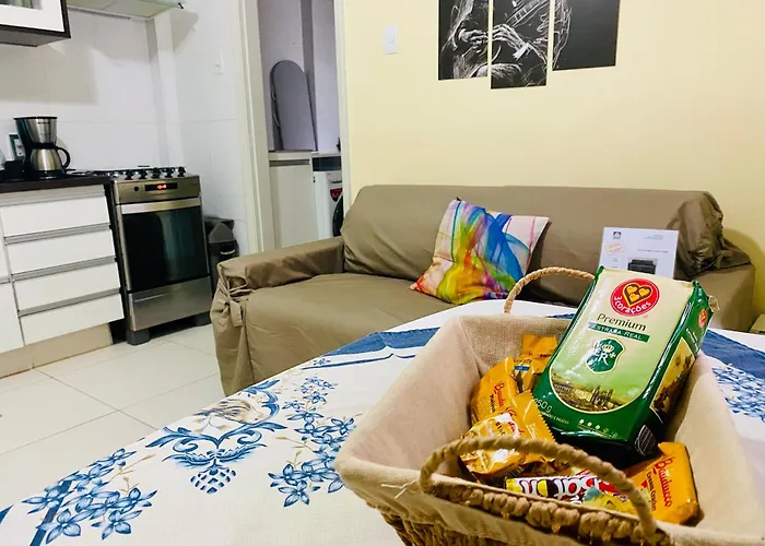 Aluguéis de temporada: Copa Beach Home - Copacabana Posto 4 Quadra da Praia