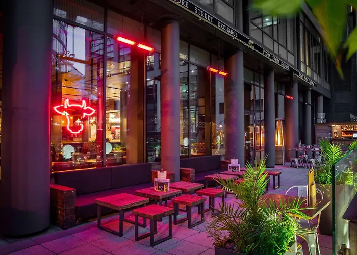 Doubletree By Hilton Manchester Piccadilly