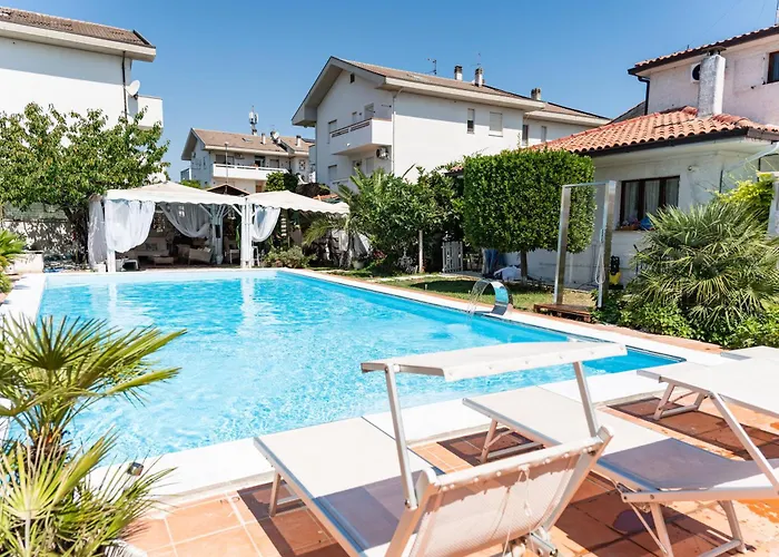 Hotel con golf: Villa Tropical