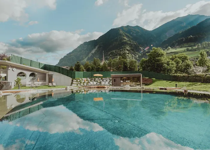 Appartement Hotel Panorama-im Bademantel direkt in die Alpentherme