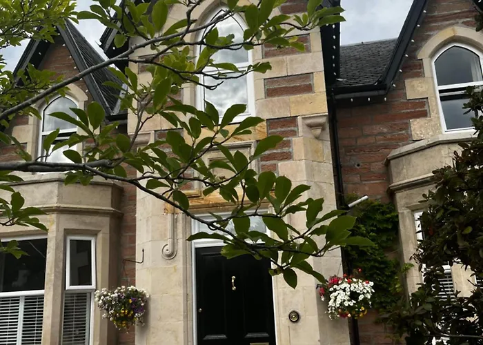 Family Hotel: Beinn Mhor Lodge, 63 Culduthel Road