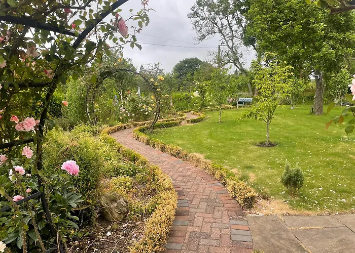 Pension Guide Warlands Farm Guest House