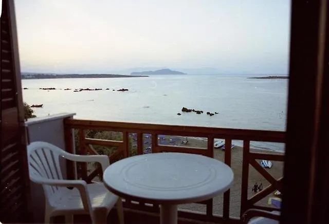 Hotel familiar: Elena Beach