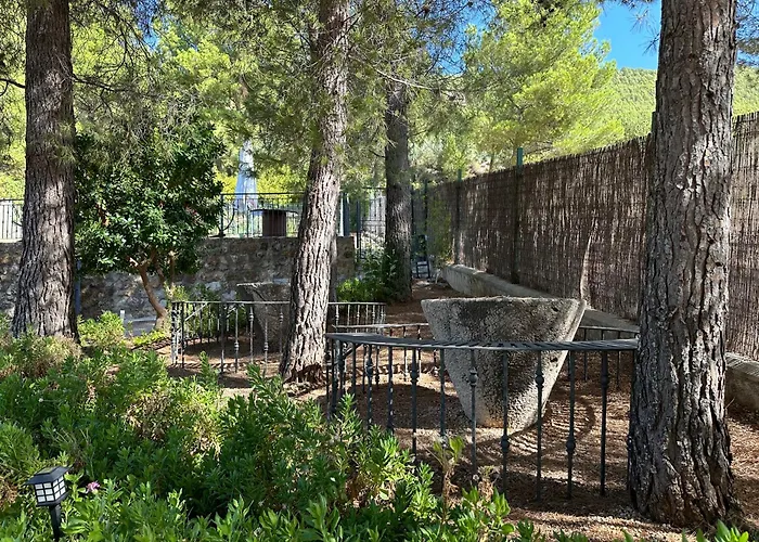 Casas Rurales Cerro Lobo