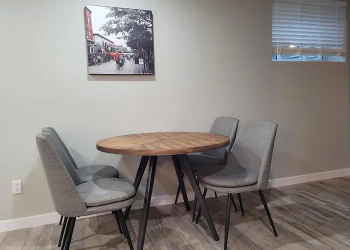 Hotels With Four Stars Boardwalk Homes - Executive Townhomes