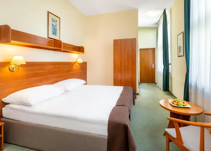 Hotel Millennium