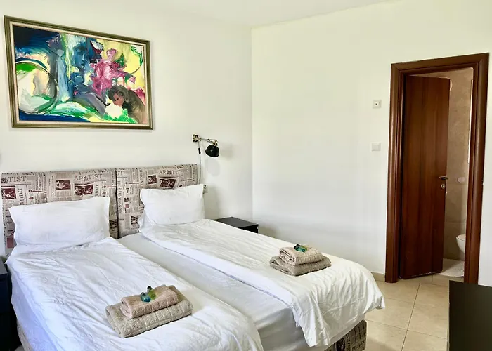 Old Jaffa'S Penthouse Boutique