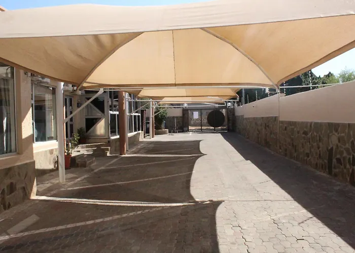 Cheap hotel: Esperanca Guesthouse