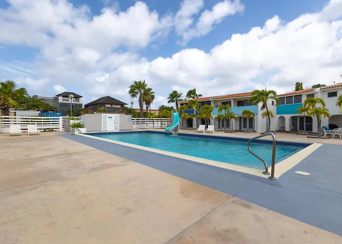 Lighthouse Beach Resort With Ocean View